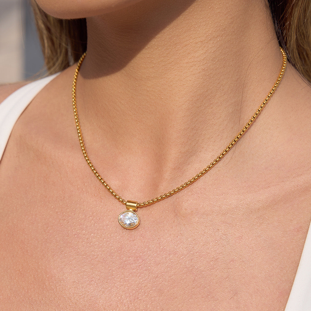 Collar Zira