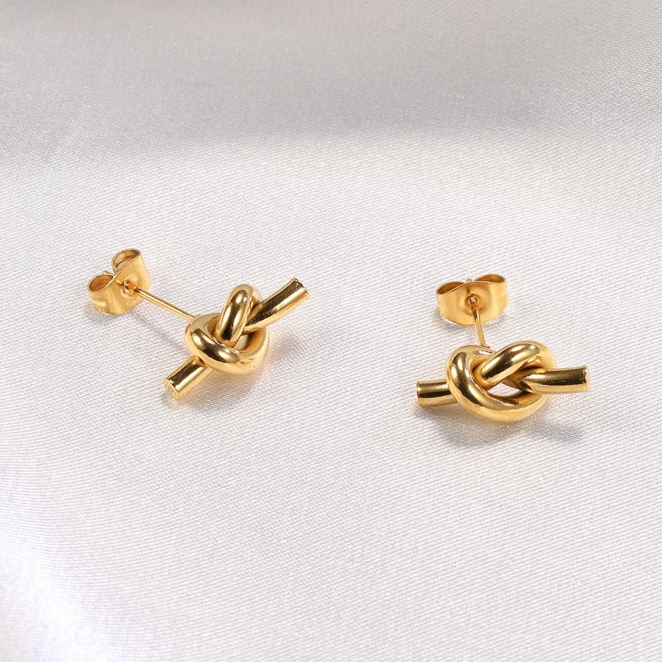 Aretes Moño