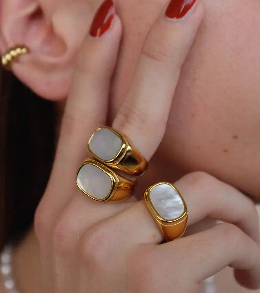 Anillo Maxine